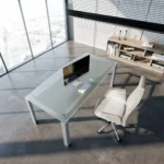 Scrivania Sagomata Cubo in Cristallo 205x100 cm