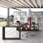 Scrivania Forma con Mobile di Servizio 235x200 cm